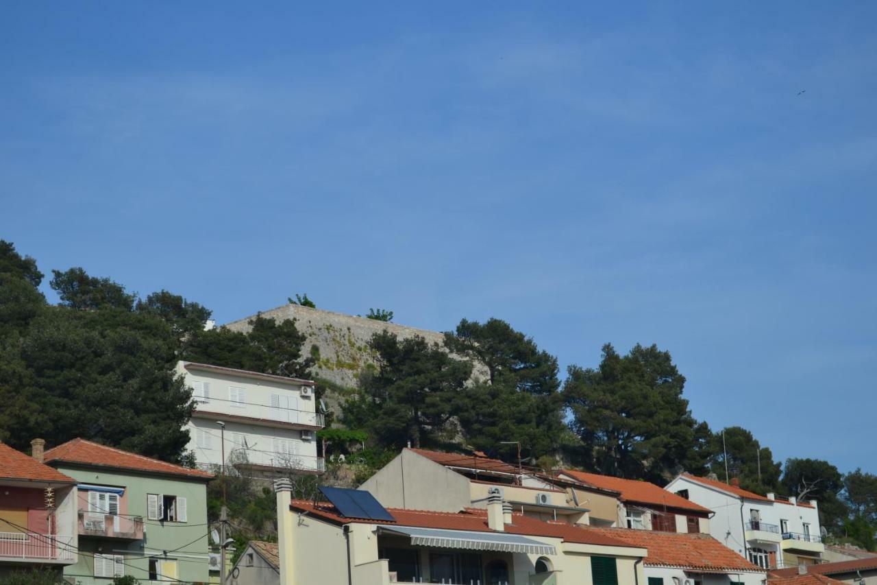 Apartman Bebe In Old Town- With Free Parking シベニク エクステリア 写真